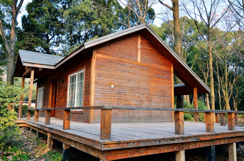 Log Home Weatherproofing in Redmond, WA